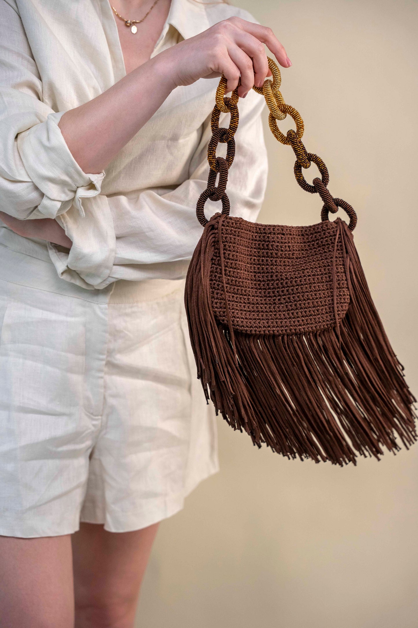 Mini Bag Flecos con Asa de Mostacillas