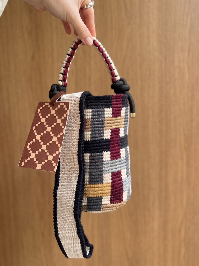 Mochila Tramas Geométricas Cordón Petunia